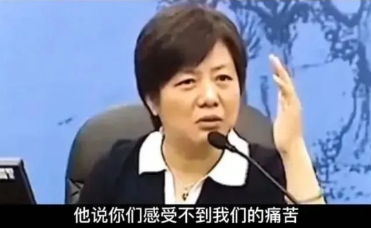 孩子咬手指至变形是什么心理？